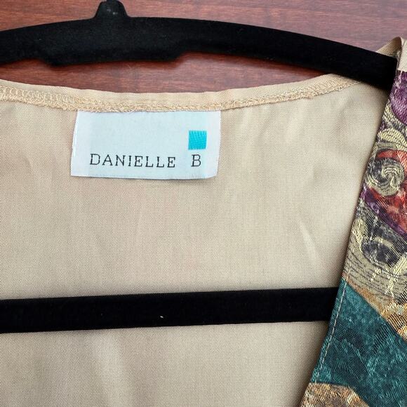 Danielle B Tapestry Vest, Size Large, Made in Italy - Picture 4 of 6